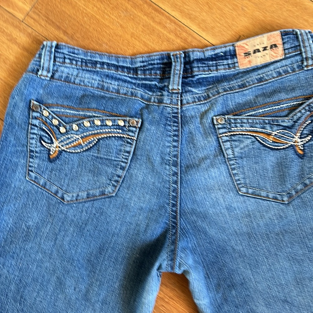 Saza Jeans out of LA - Picture 7 of 10